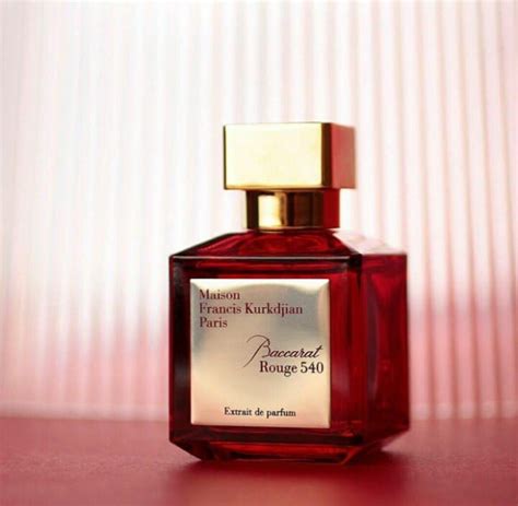 harga parfum baccarat.